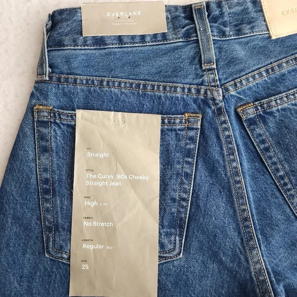 Everlane The Curvy '90s Cheeky Straight Jean - Picture 3 of 9
